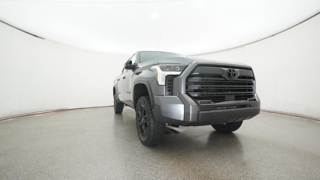 2026 Toyota Tundra Limited CrewMax photo 16