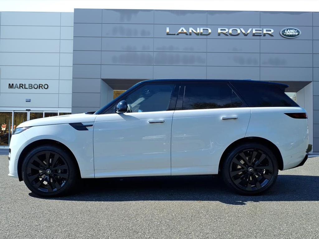 2025 Land Rover Range Rover Sport SE photo 5
