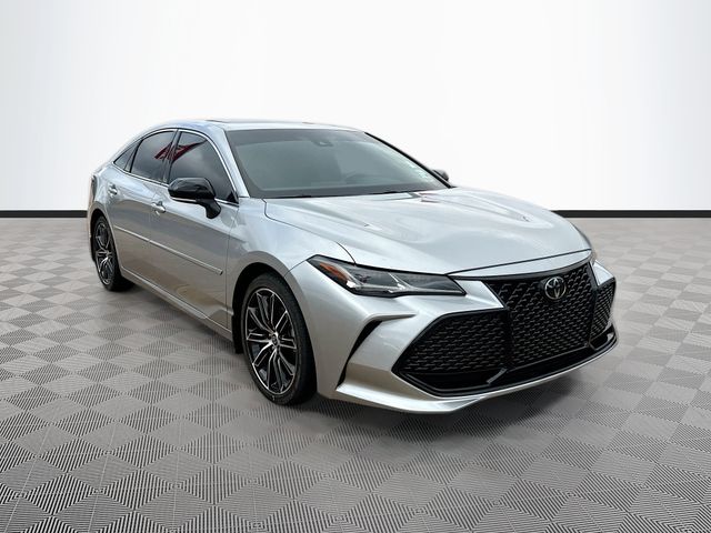 2022 Toyota Avalon Touring's photo