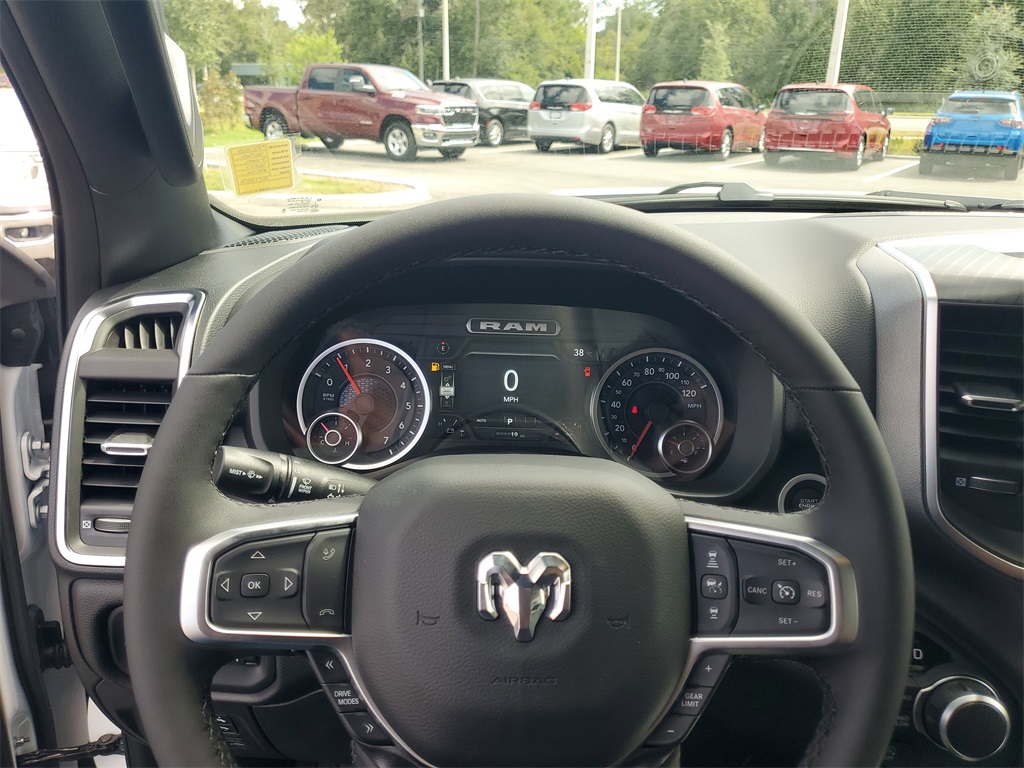 2025 Ram 1500 Big Horn Lone Star photo 12
