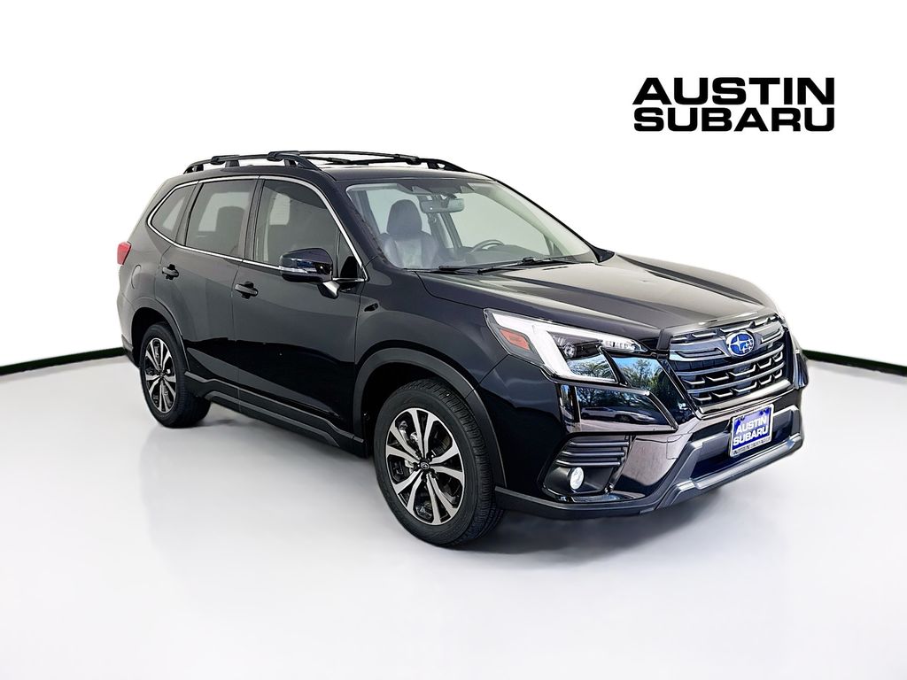 2022 Subaru Forester Limited's photo