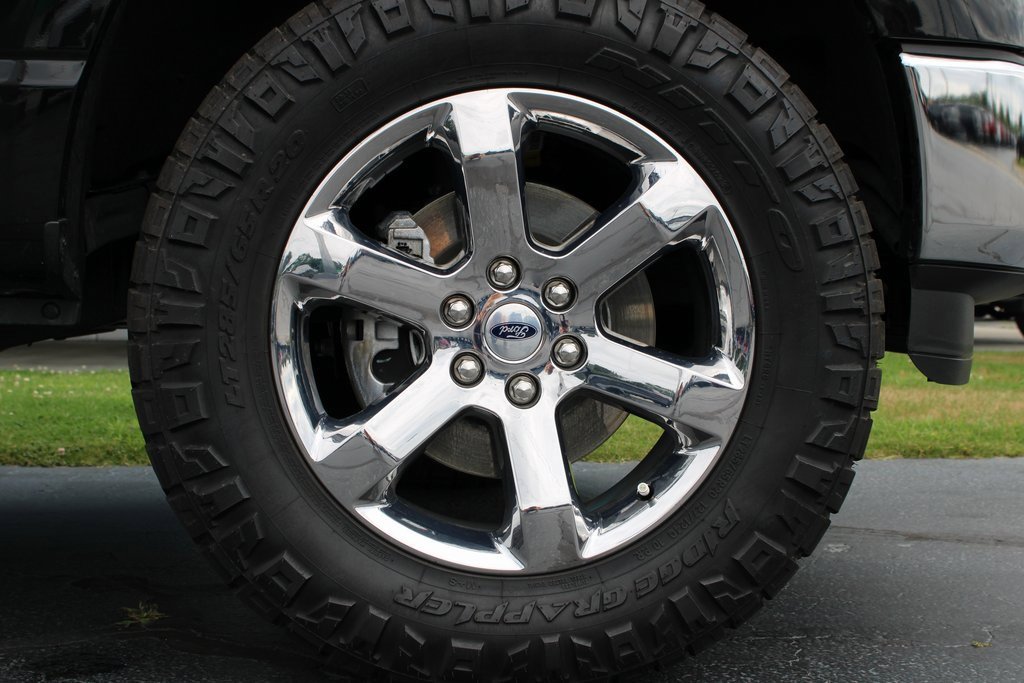 2023 Ford F-150 XL photo 13