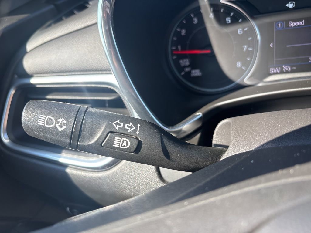 2022 Chevrolet Equinox LT photo 21
