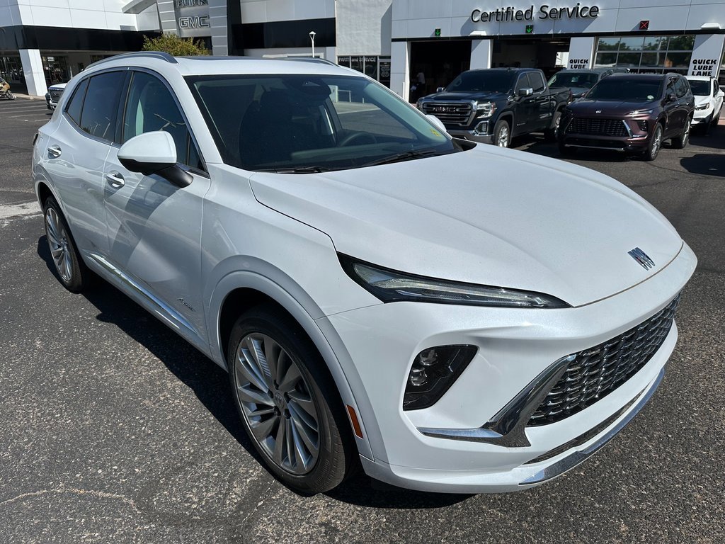 2025 Buick Envision Avenir's photo