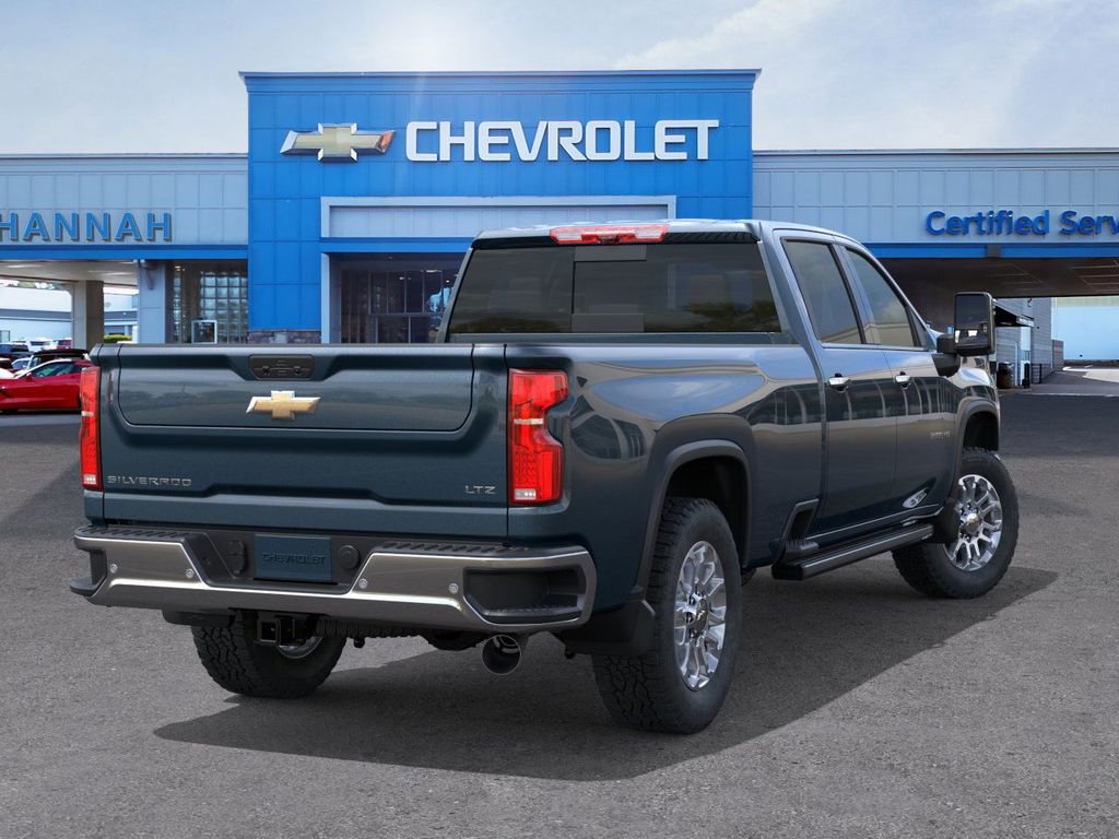 2026 Chevrolet Silverado 3500HD LTZ photo 4