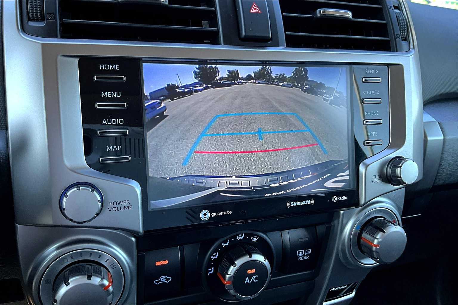 2021 Toyota 4Runner SR5 Premium photo 26