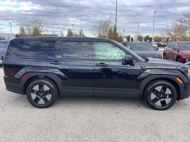 2026 Hyundai Santa Fe SE photo 3