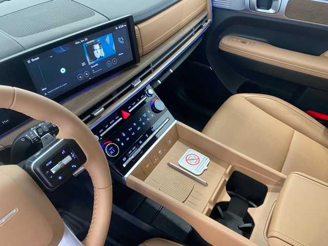 2025 Hyundai Santa Fe Limited Sport photo 22