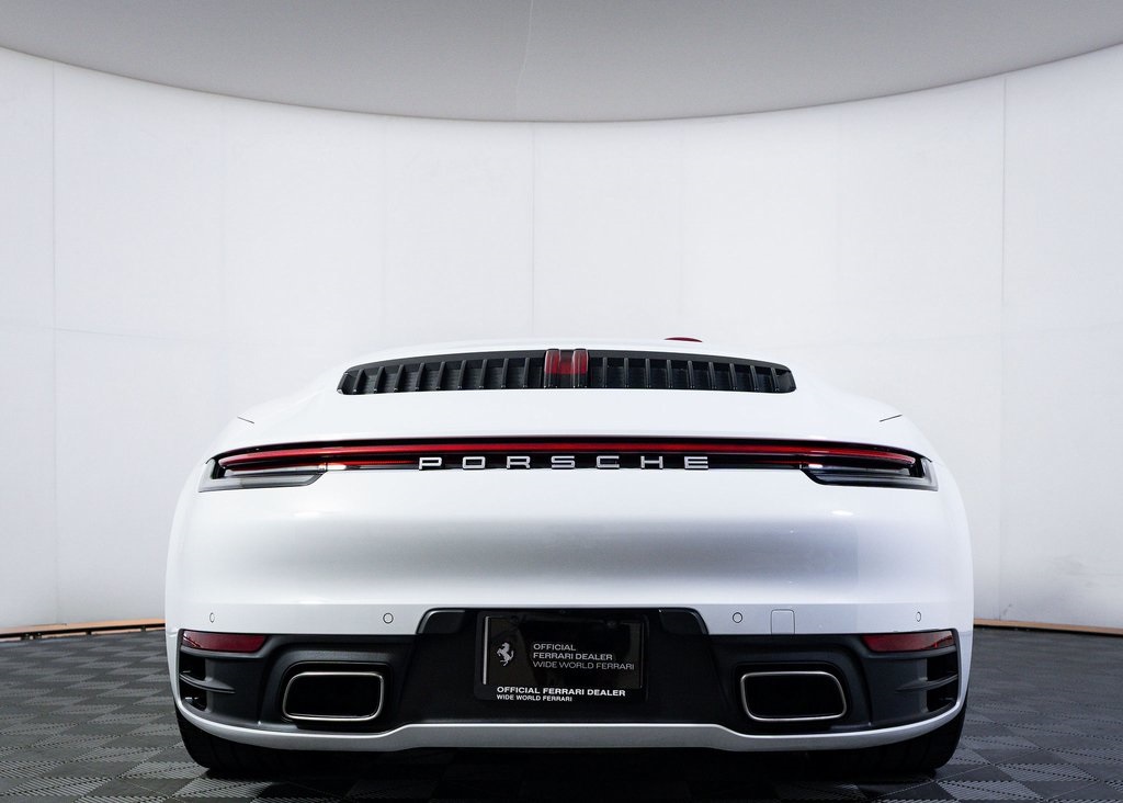 2023 Porsche 911 4 photo 14