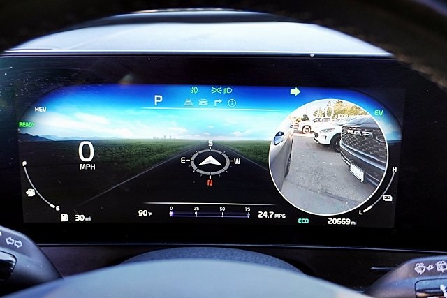 Used 2025 Gray Kia X-Line Prestige image 42