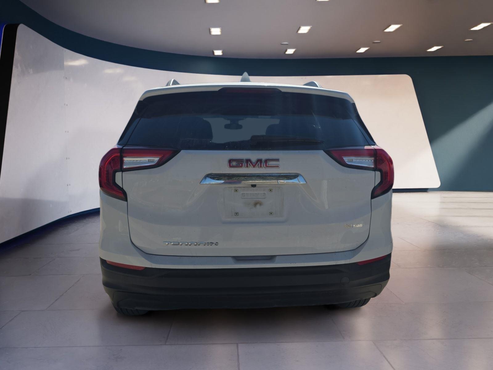2022 Gmc Terrain SLE photo 4