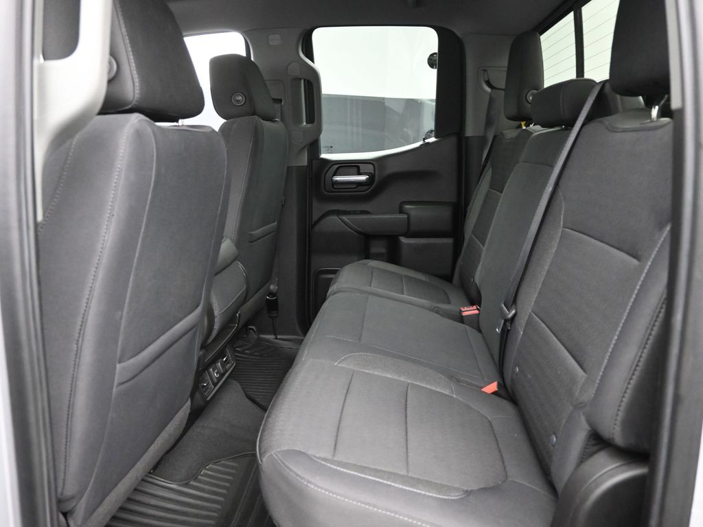 2019 Chevrolet Silverado 1500 LT photo 8