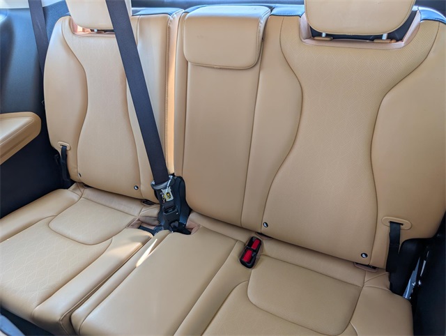 2024 Kia Carnival LX photo 24
