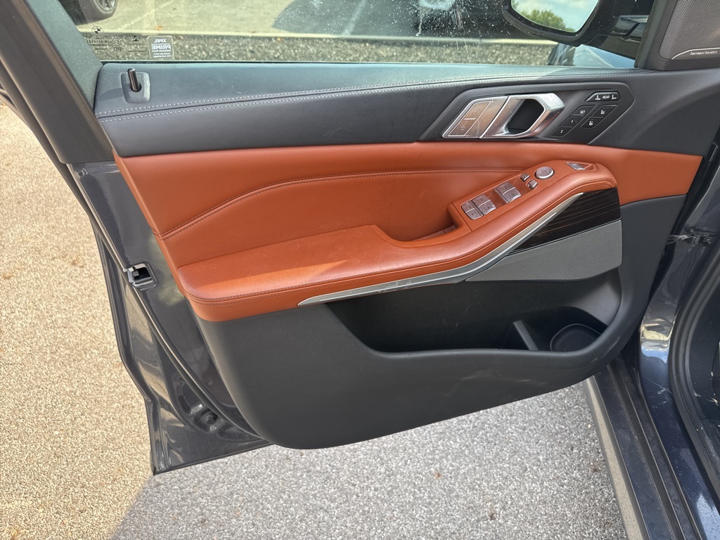 2020 Bmw X7 M50i photo 12