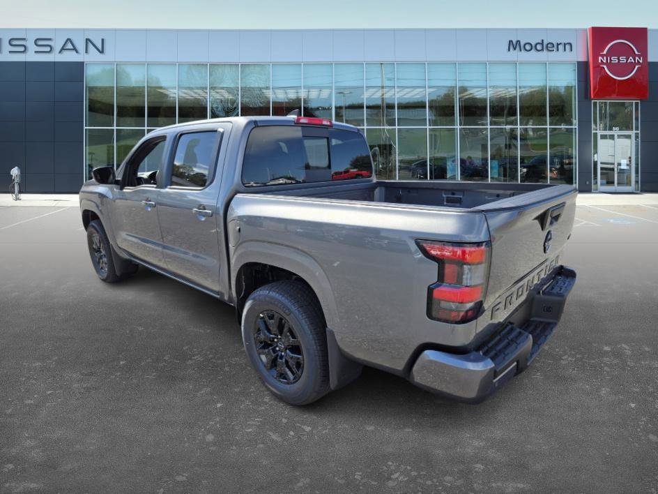 2026 Nissan Frontier Crew Cab SV photo 7