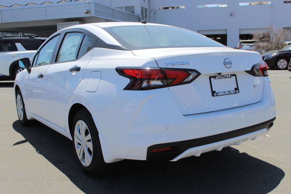 2025 Nissan Versa 1.6 S photo 8
