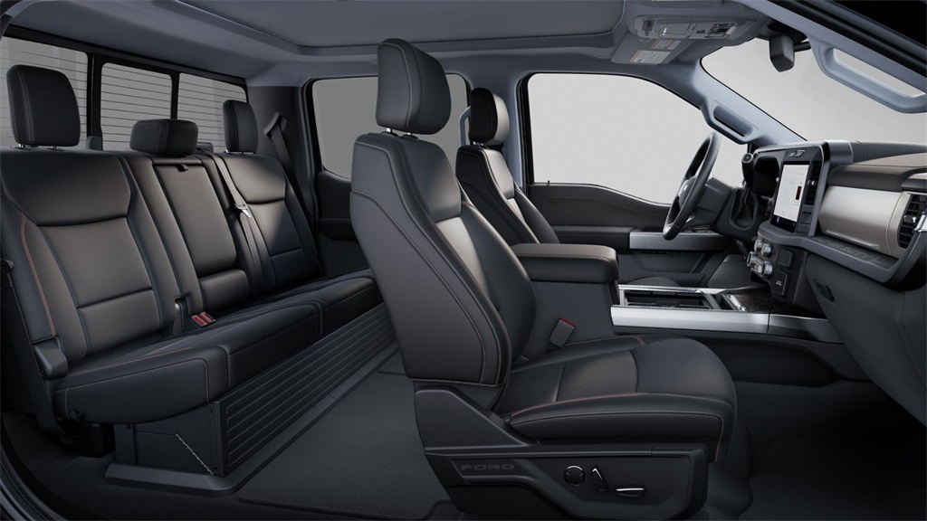2025 Ford F-250 Lariat photo 6
