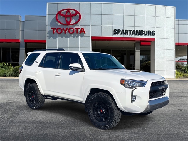 2022 Toyota 4Runner TRD Off-Road Premium's photo