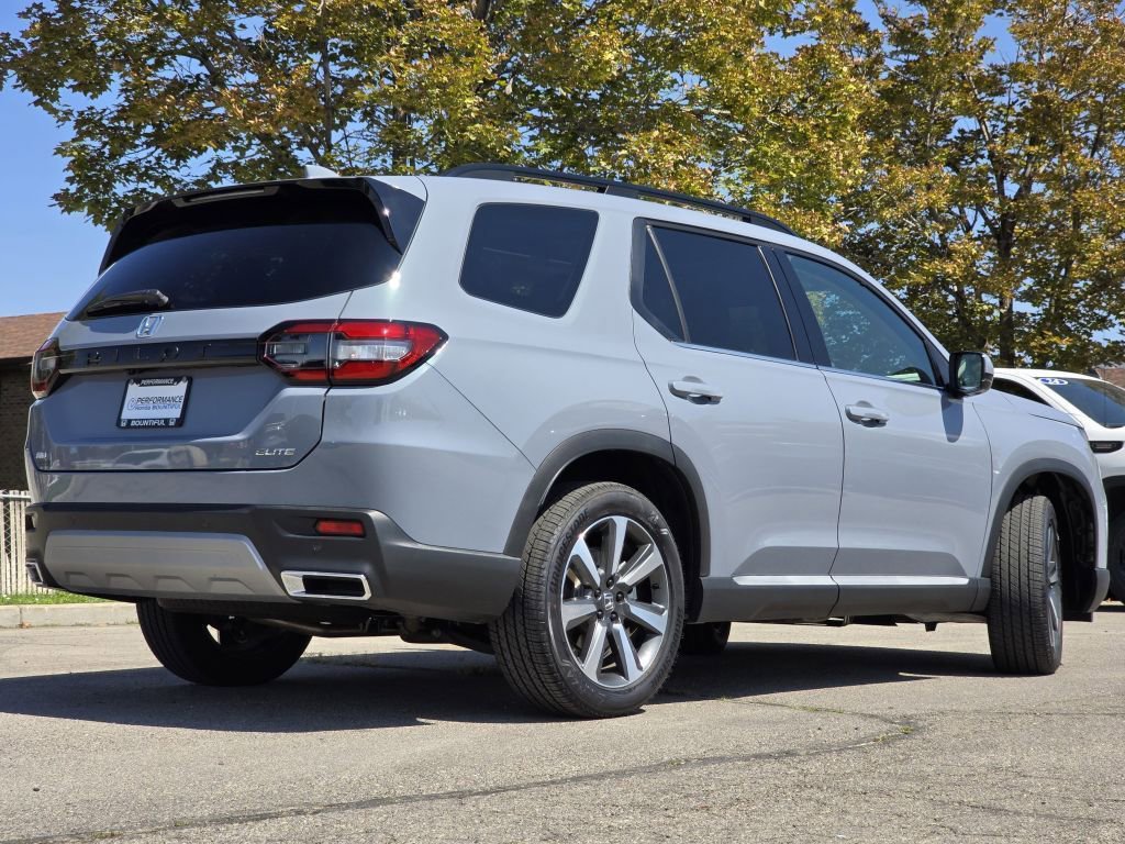 2025 Honda Pilot Elite photo 21