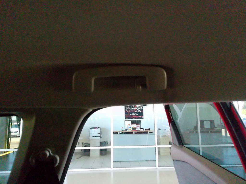 2021 Nissan Rogue SV photo 23