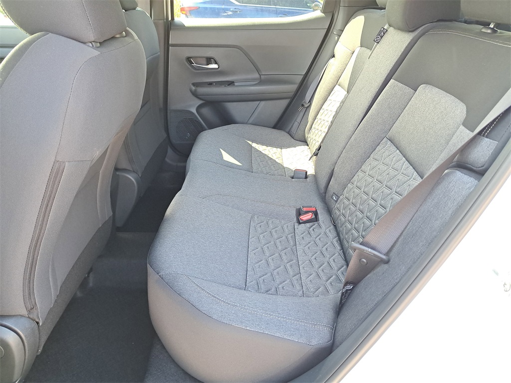 2026 Nissan Kicks SV photo 10