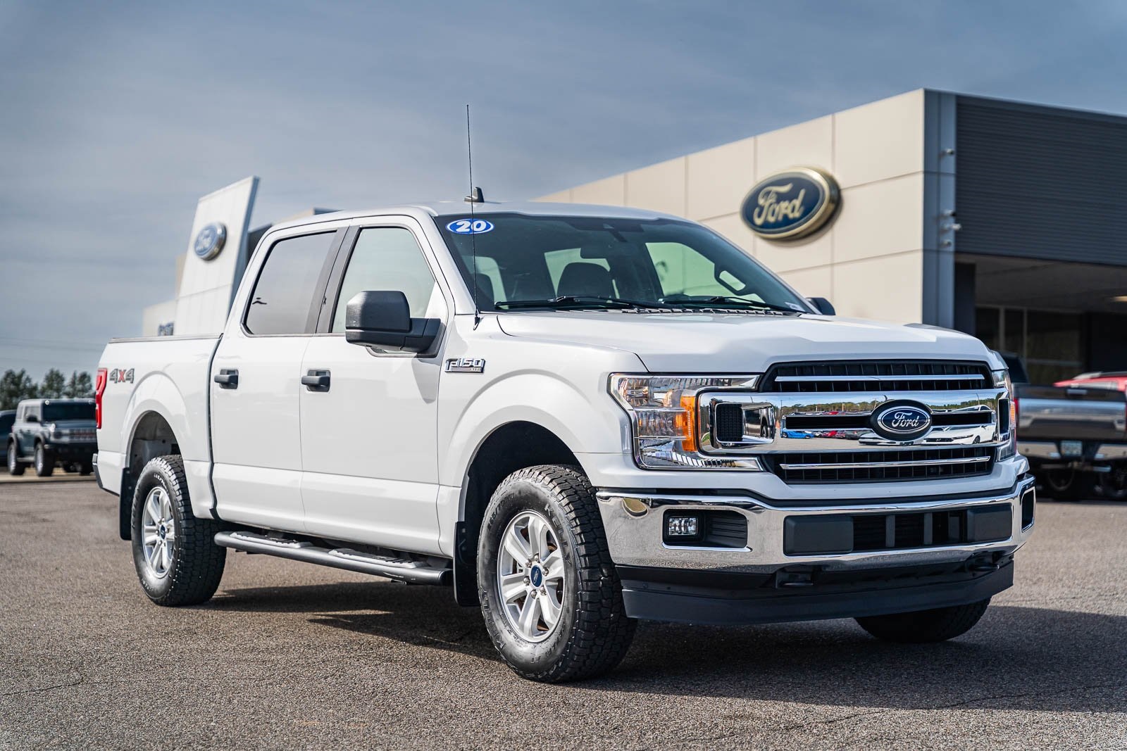 2020 Ford F-150 XLT's photo