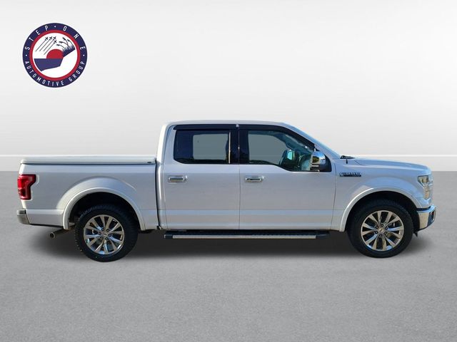 2015 Ford F-150 Lariat photo 2