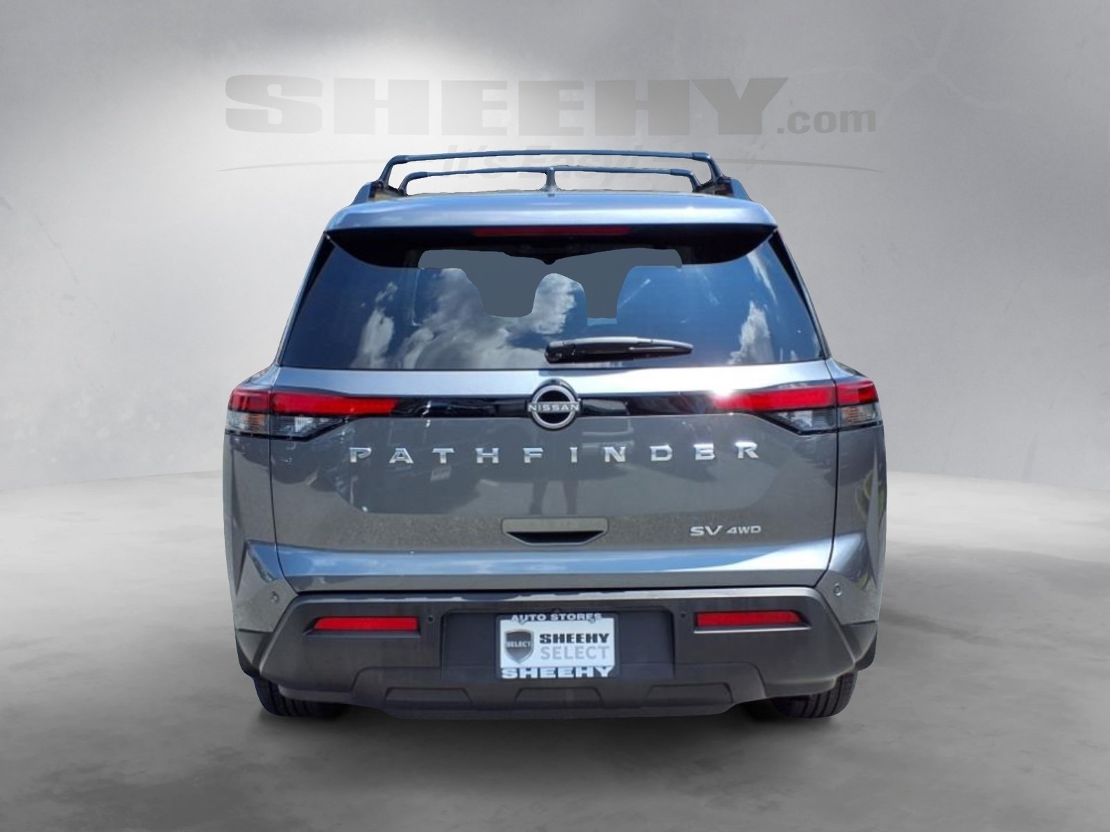 2023 Nissan Pathfinder SV photo 5