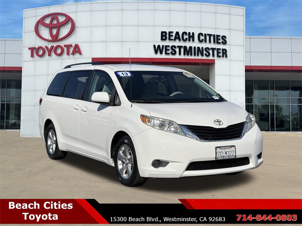 2013 Toyota Sienna LE