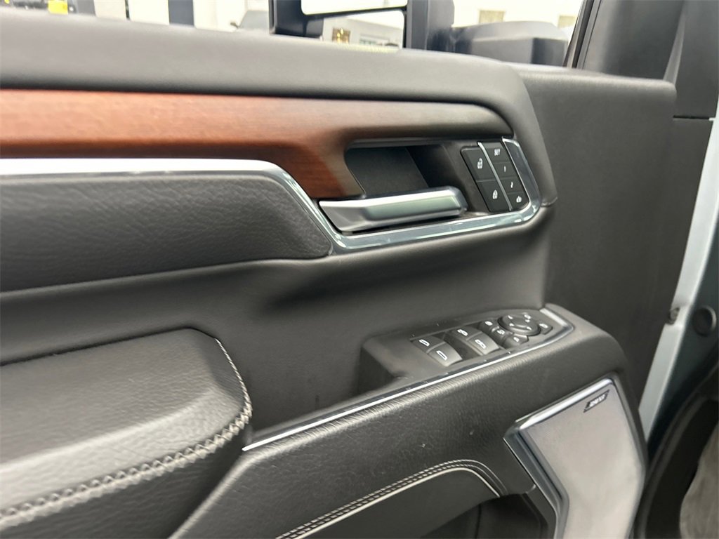 2024 GMC SIERRA HD - Image 13