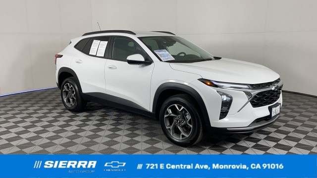 2025 Chevrolet Trax LT