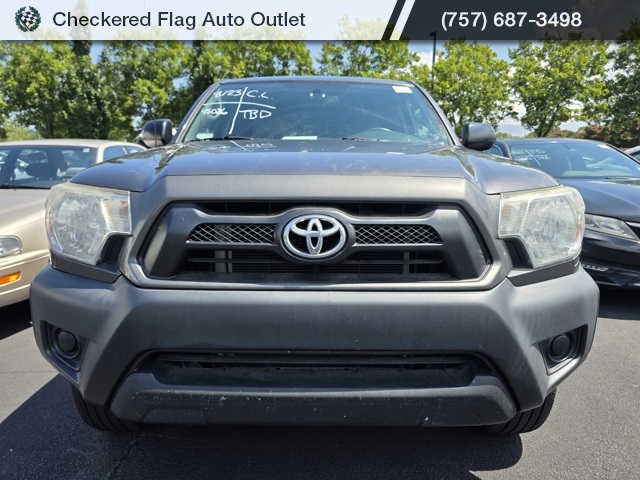 2015 Toyota Tacoma Base 4x4 photo 2