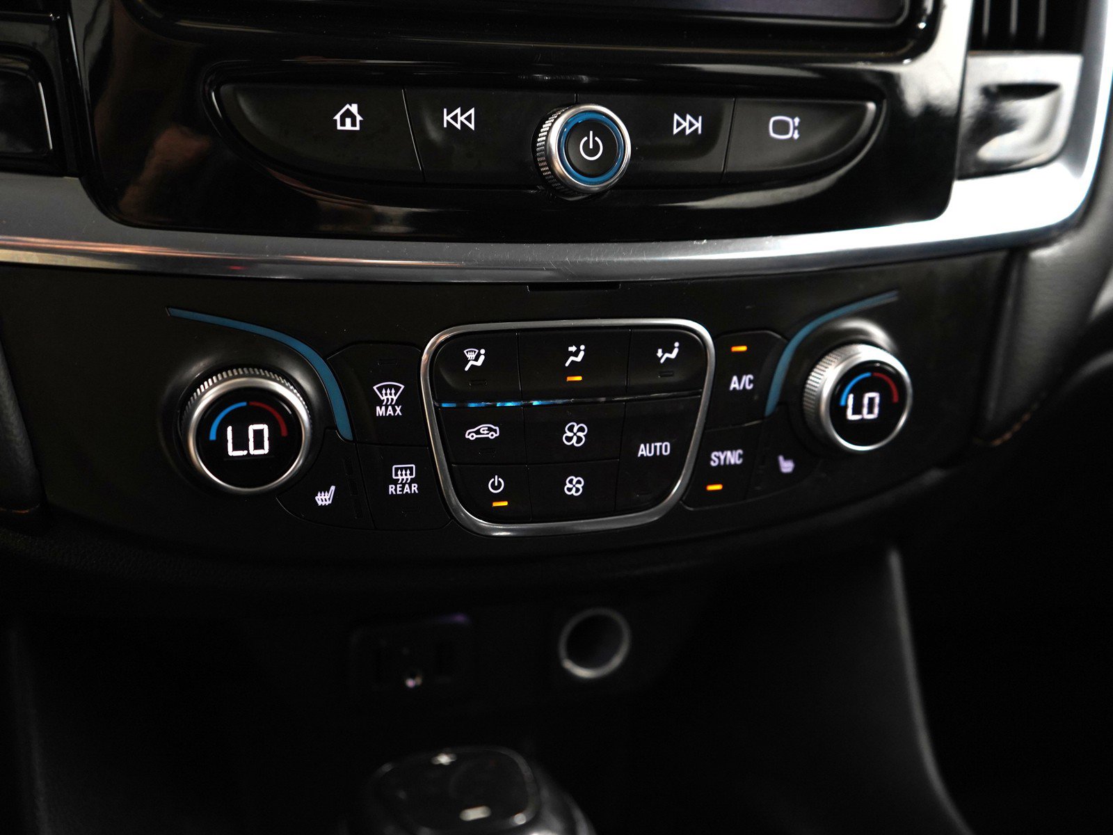 2018 Chevrolet Traverse Cloth photo 21