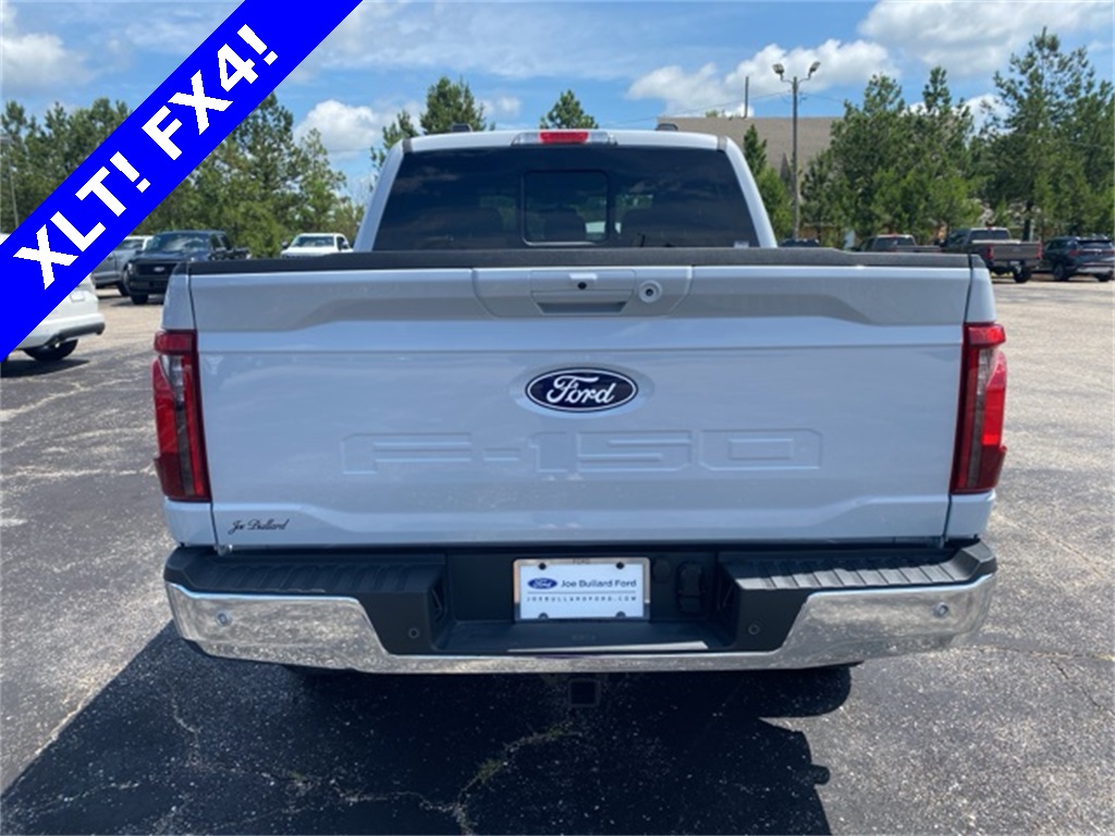 2025 Ford F-150 XLT photo 14