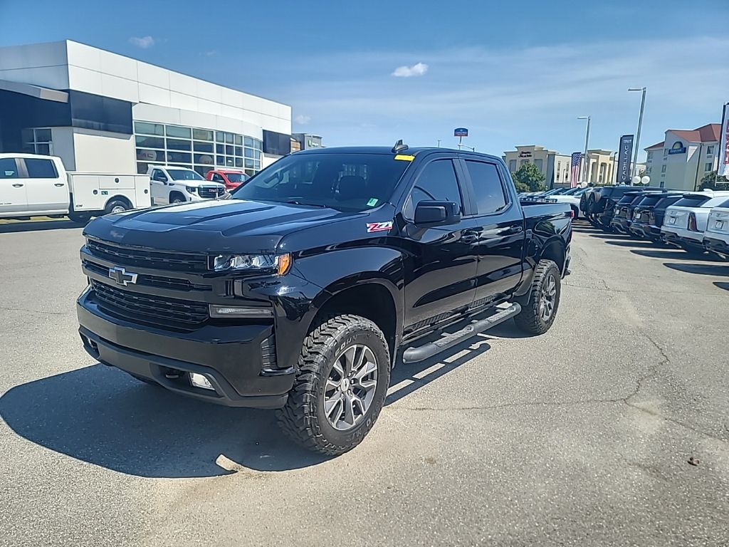 2020 Chevrolet Silverado 1500 RST photo 3