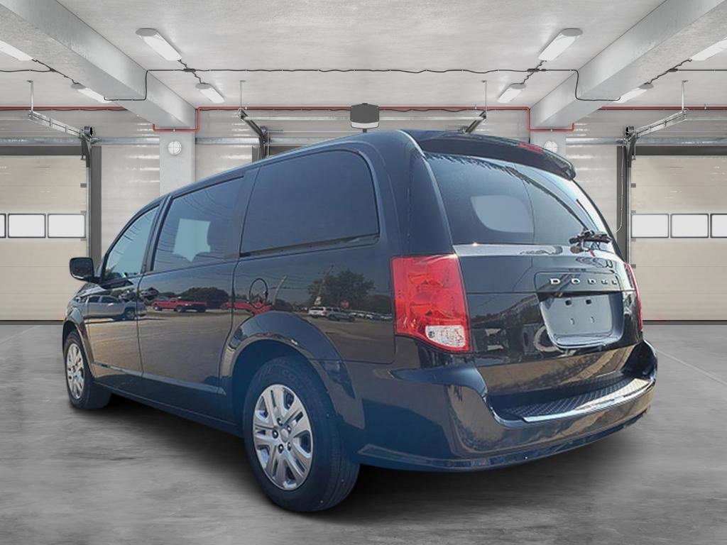 2018 Dodge Grand Caravan SE photo 5