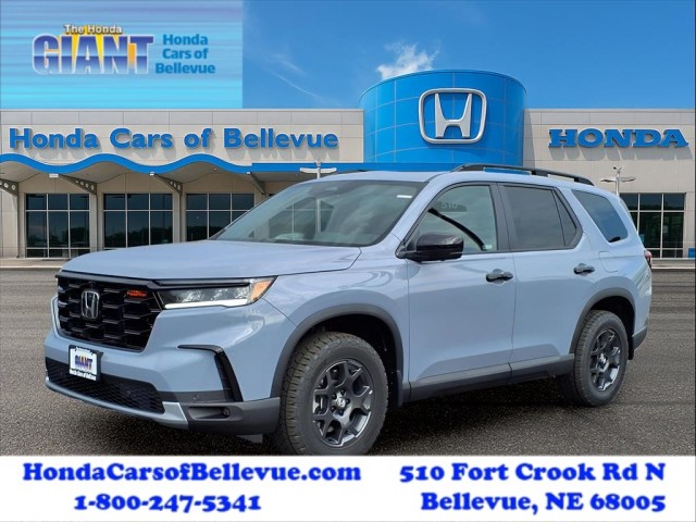 2025 Honda Pilot TrailSport's photo