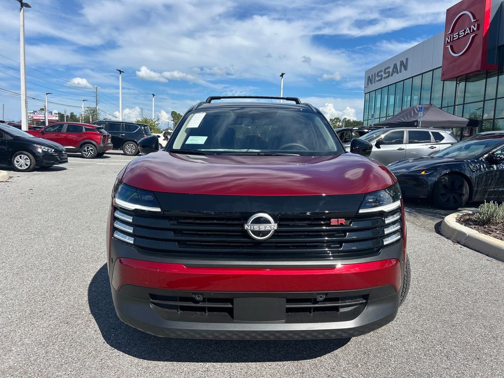 2026 Nissan Kicks SR photo 2