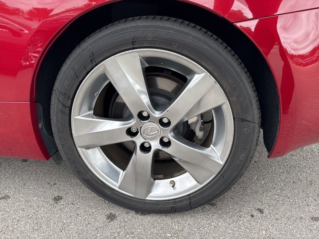 2010 Lexus IS 250C photo 11