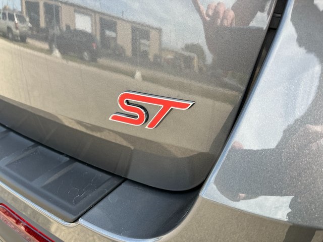 2025 Ford Explorer ST photo 11