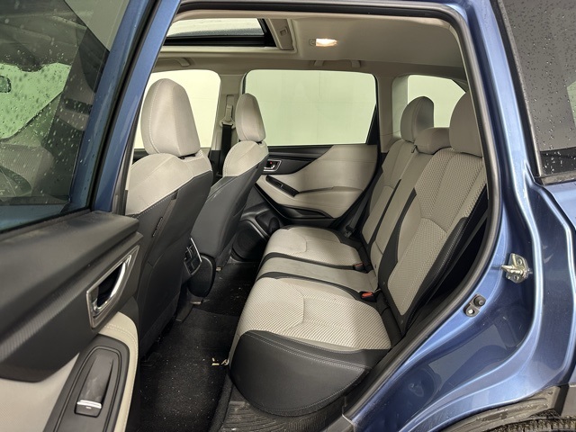 2020 Subaru Forester Premium photo 15