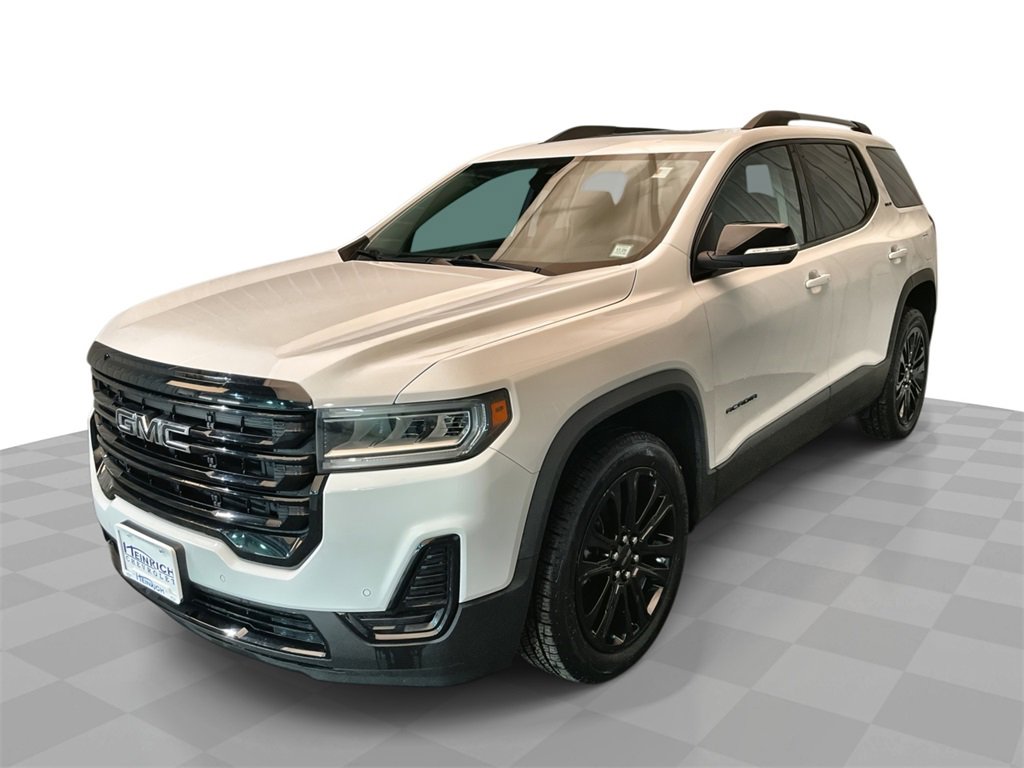 2023 GMC Acadia SLE's photo