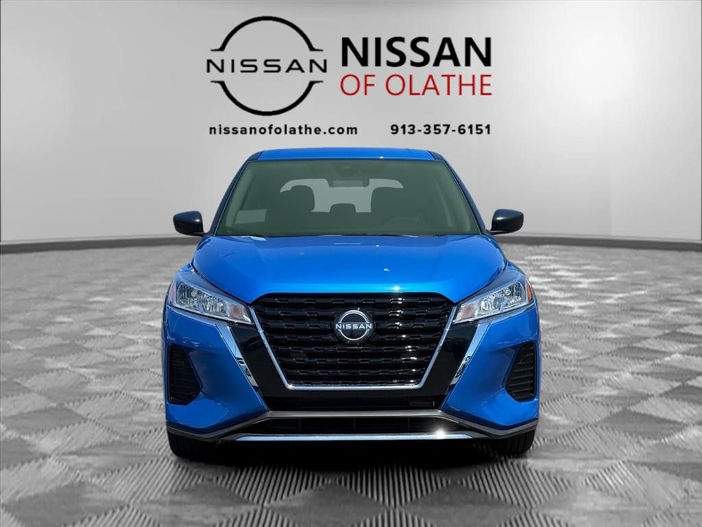 2025 Nissan Kicks Play S photo 25