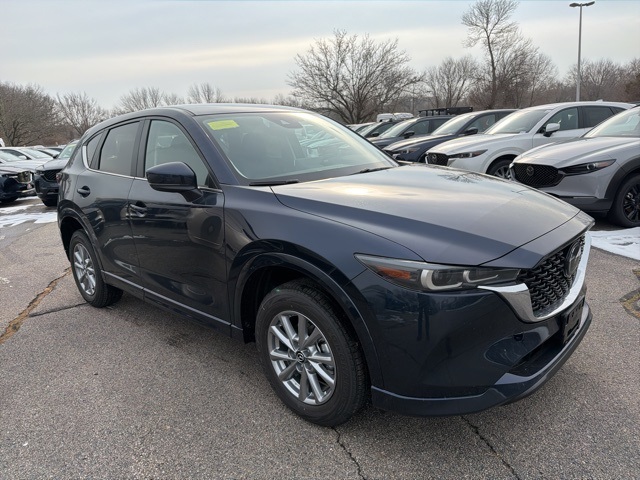 2025 Mazda CX-5 S Select Package's photo