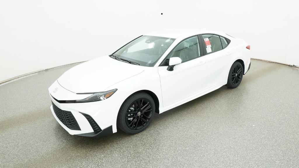 2026 Toyota Camry SE's photo