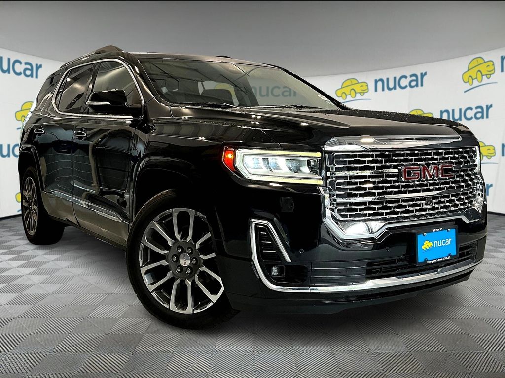 2021 GMC Acadia Denali's photo