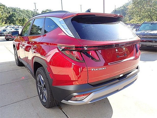 2026 Hyundai Tucson SEL photo 2