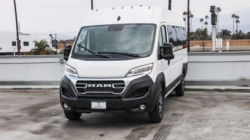 2024 Ram ProMaster 3500 Window Van photo 2