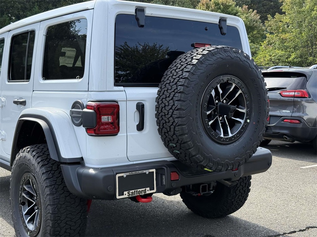 2025 Jeep Wrangler Rubicon X photo 10