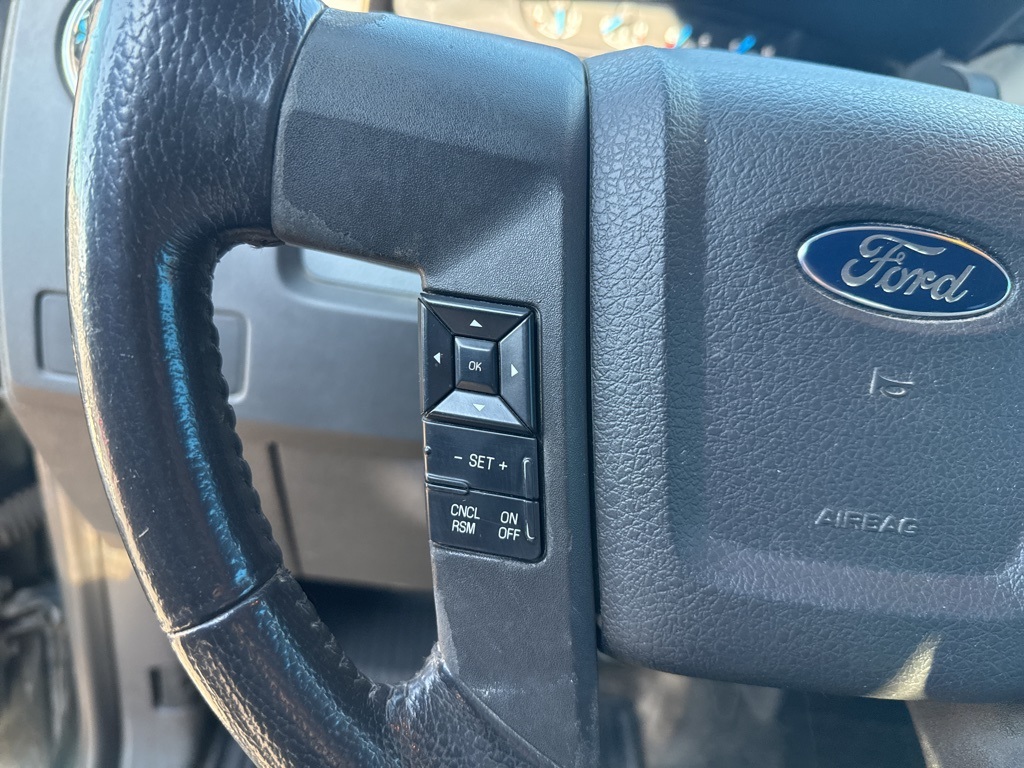 2014 Ford F-150 XLT photo 18